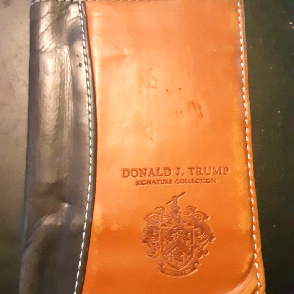 Trump Signature wallet